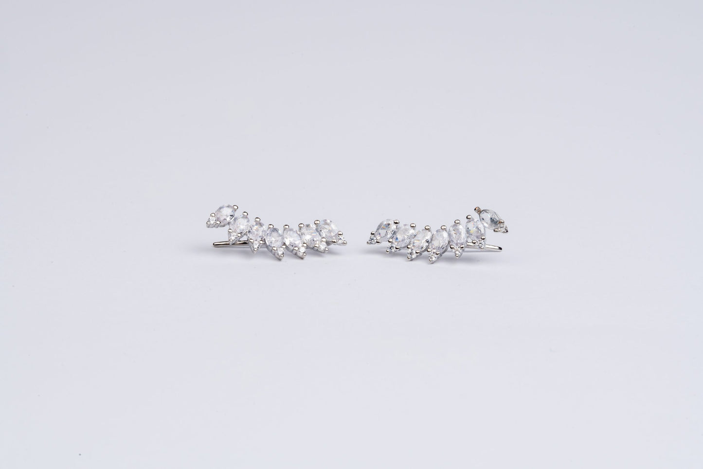 Обеци по ухото "Delicate Diamond" с цирконий